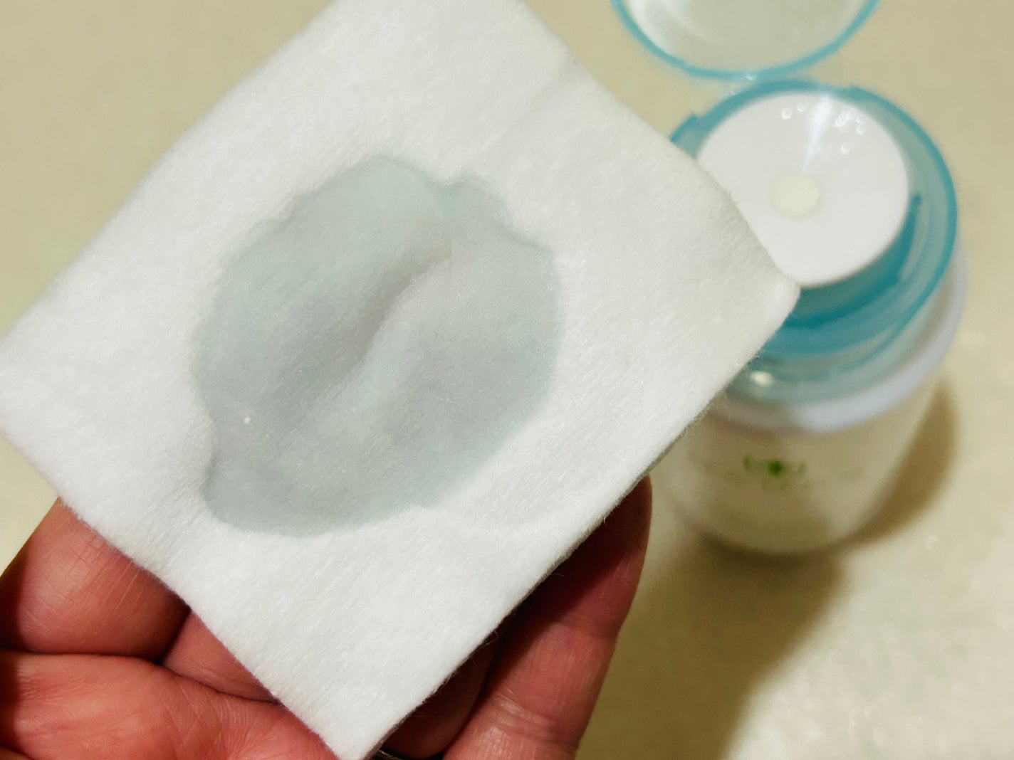 アキュネ 薬用ふきとりローションU/アキュネ/拭き取り化粧水を使ったクチコミ(4枚目)