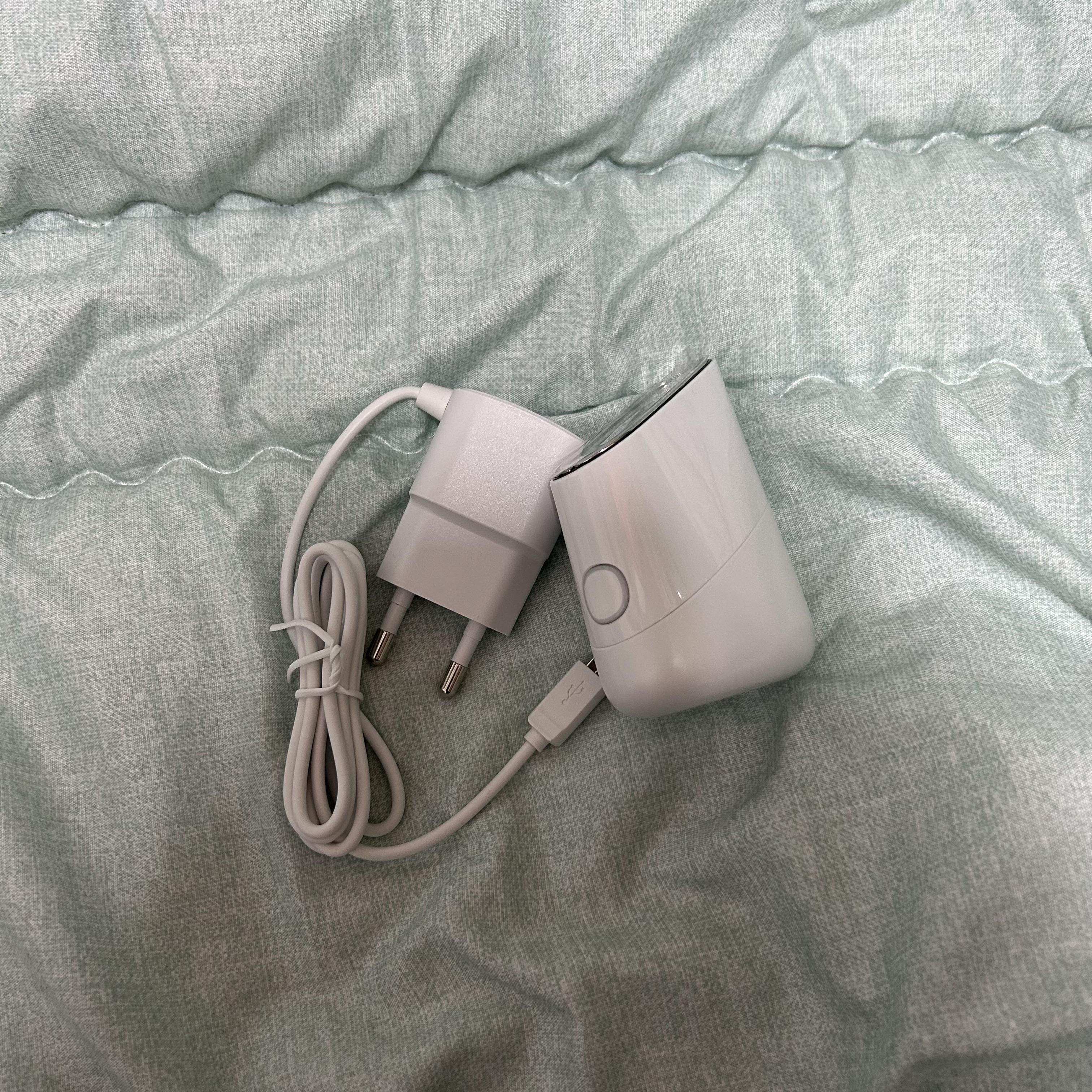 スキンライトセラピーII/Makeon/美顔器・マッサージを使ったクチコミ（2枚目）