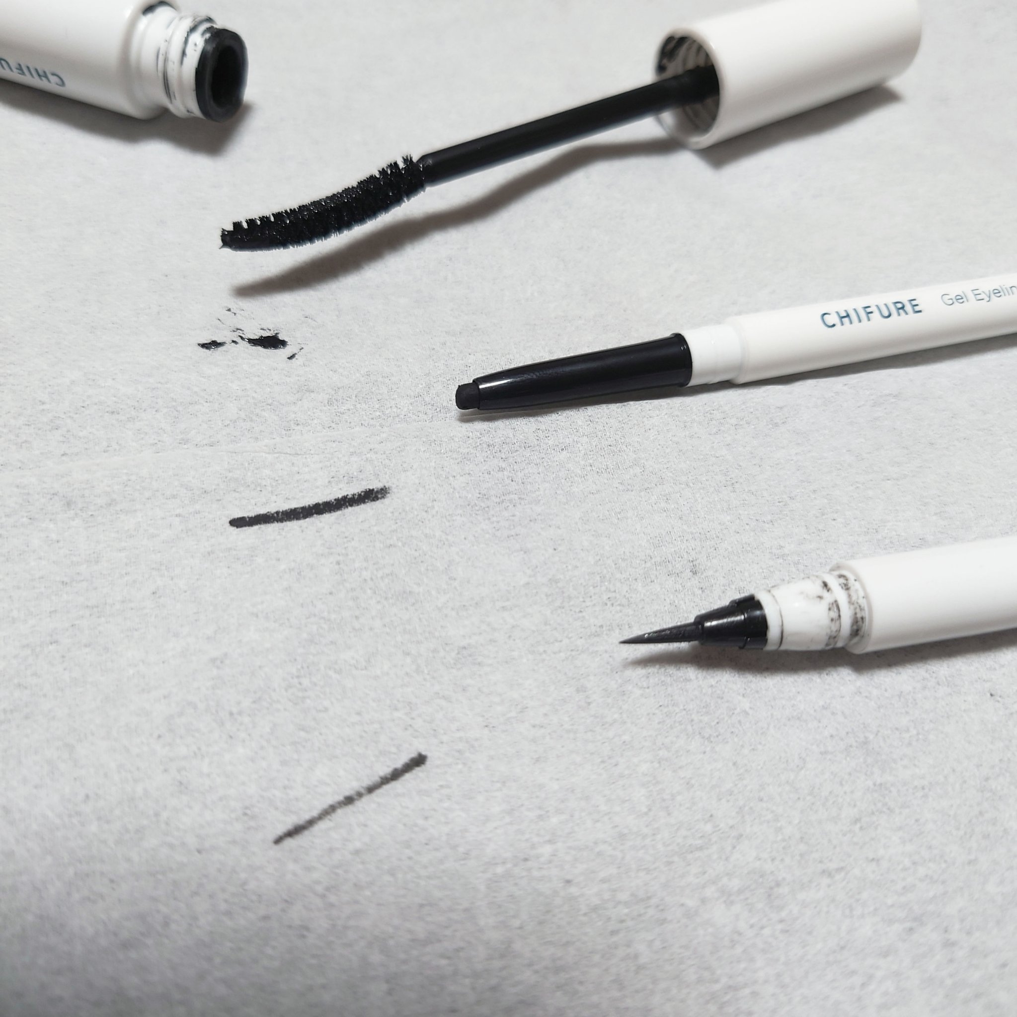 リキッド アイライナー 筆ペンタイプ/ちふれ/リキッドアイライナーを使ったクチコミ（2枚目）