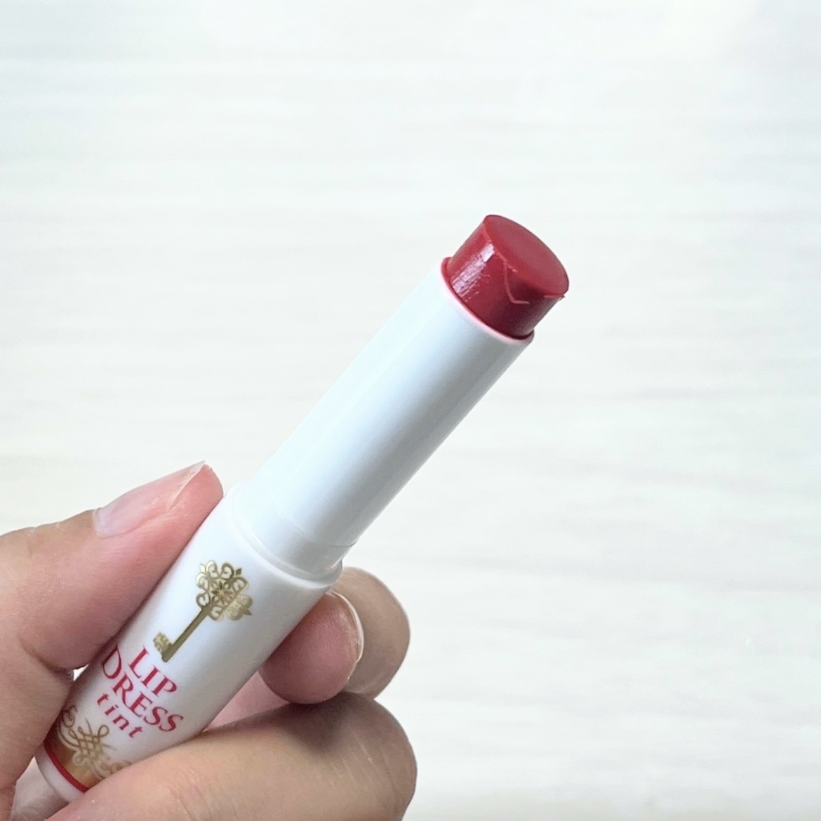 ニベア・近江兄弟社・MANOEUVRE(マヌーブル)の口紅・グロス・リップ