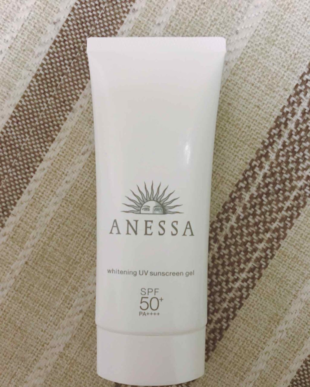 ホワイトニングUV ジェル n/アネッサ/日焼け止め・UVケアを使ったクチコミ(1枚目)