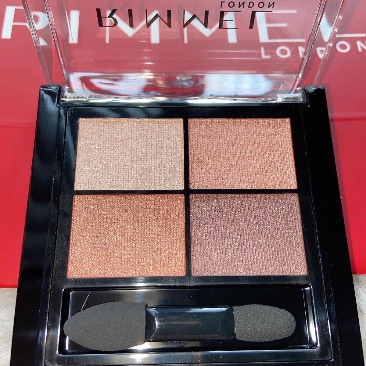 ワンダー エバー アイシャドウ/リンメル ロンドン/アイシャドウパレットを使ったクチコミ（2枚目）