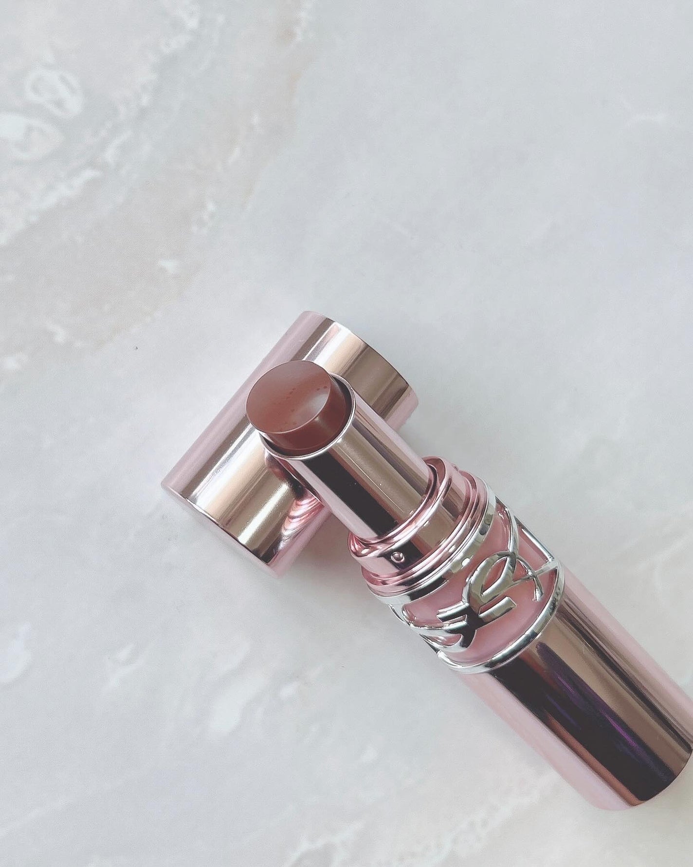 YSLラブシャイン キャンディ グロウ バーム/YVES SAINT LAURENT BEAUTE/口紅を使ったクチコミ(1枚目)