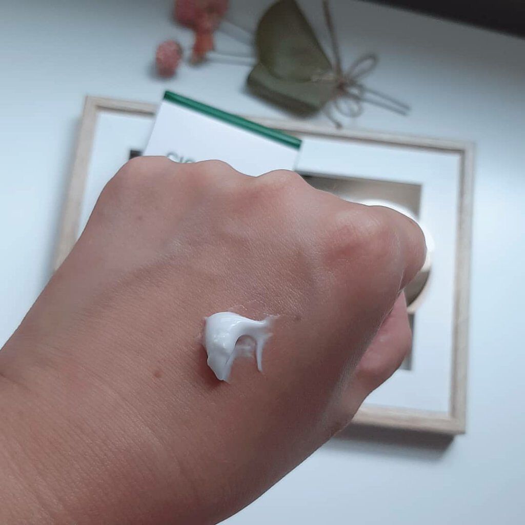 北海道シカクリーム /idio/フェイスクリームを使ったクチコミ(3枚目)