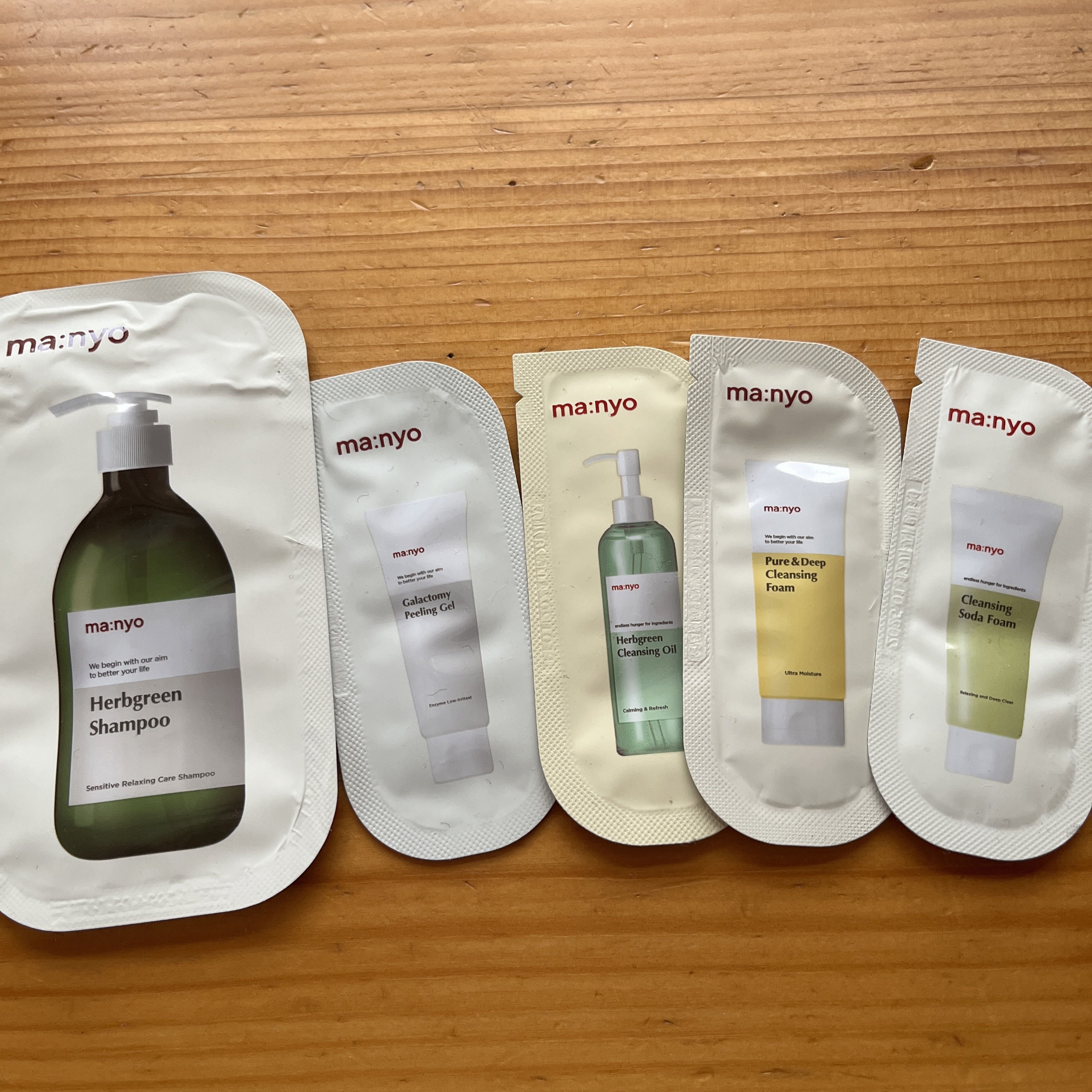 ガラクトミーピーリングジェル/manyo/ピーリングを使ったクチコミ（1枚目）