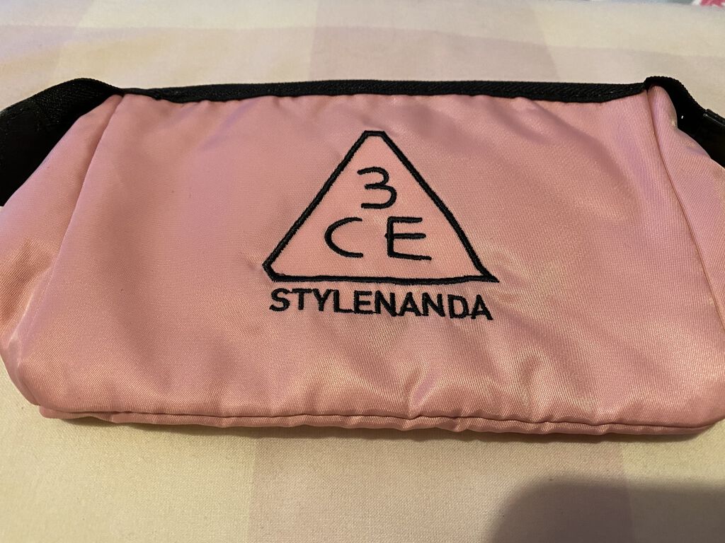 3CE ポーチ スモール/3CE/化粧ポーチを使ったクチコミ（2枚目）