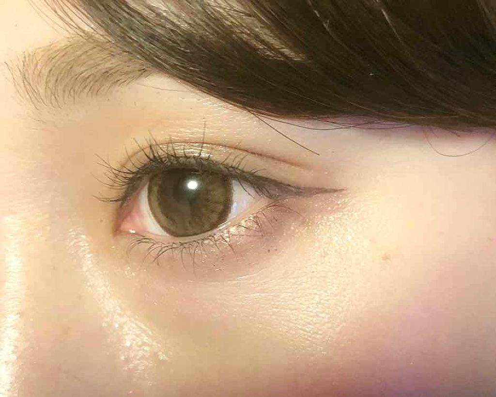 シャイニーシャドウ N/excel/単色アイシャドウを使ったクチコミ（1枚目）