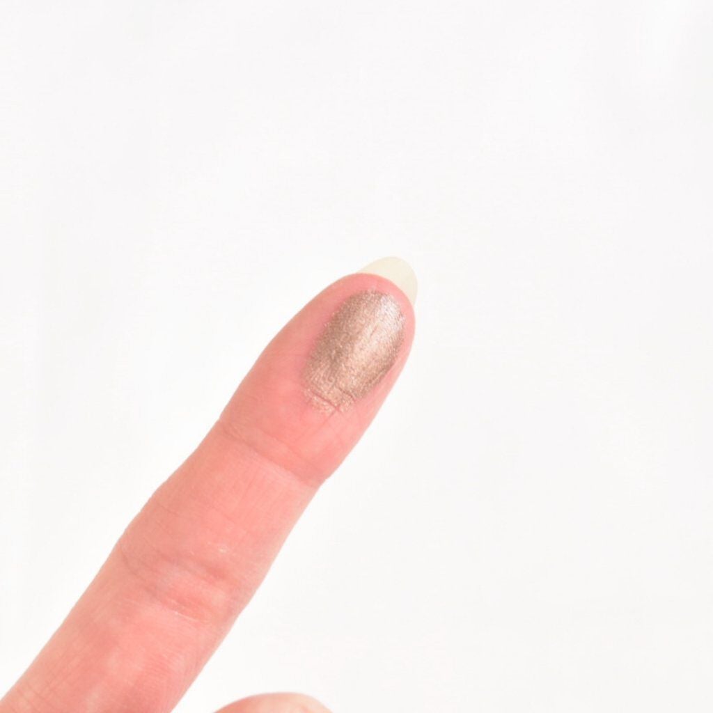 シャドーカスタマイズ/MAJOLICA MAJORCA/単色アイシャドウを使ったクチコミ(3枚目)