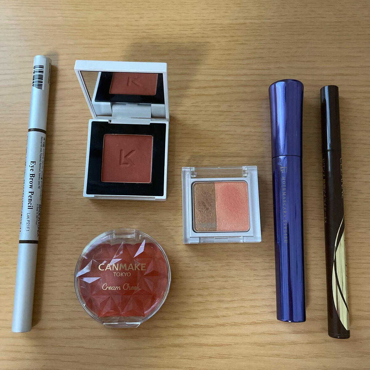 ツイングラデーションアイカラー/オルビス/アイシャドウパレットを使ったクチコミ(1枚目)