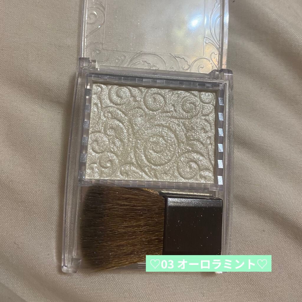 パールグロウハイライト/CEZANNE/パウダーハイライトを使ったクチコミ(5枚目)