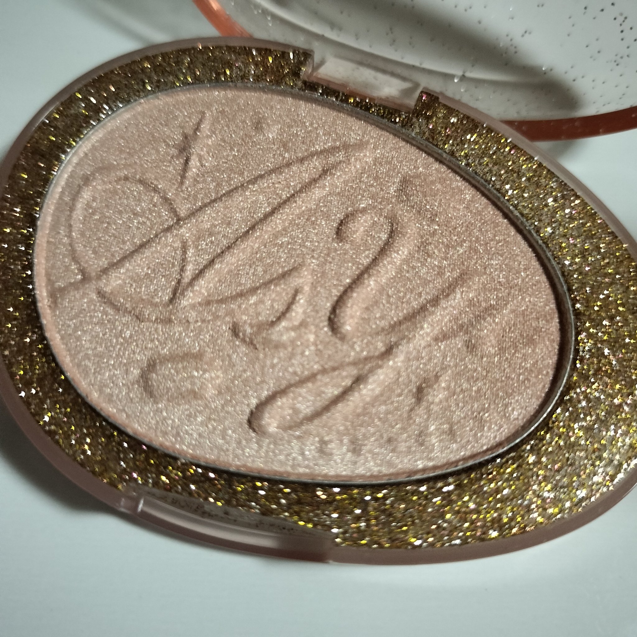 フィー 4Dボリューミングプランパー/fwee/リッププランパーを使ったクチコミ（2枚目）