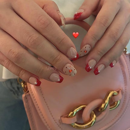 #ジェルネイル,#ワンカラーネイル,#ニュアンスネイル,#うるうるネイル,#ちゅるんネイル,#シンプルネイル,#パーツネイル,#透け感ネイル,#クリアネイル,#ぷっくりネイル,#ちぐはぐネイル,#韓国ネイル,#蝶々ネイル,#うるつやネイル,#フレンチガーリーネイル,#ドットネイル,#赤ネイル,#フレンチネイルのネイルデザイン