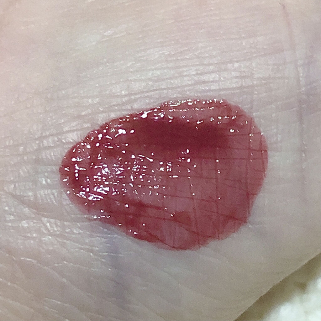 ルージュ ピュールクチュール ヴェルニ ウォーターステイン/YVES SAINT LAURENT BEAUTE/口紅を使ったクチコミ（2枚目）