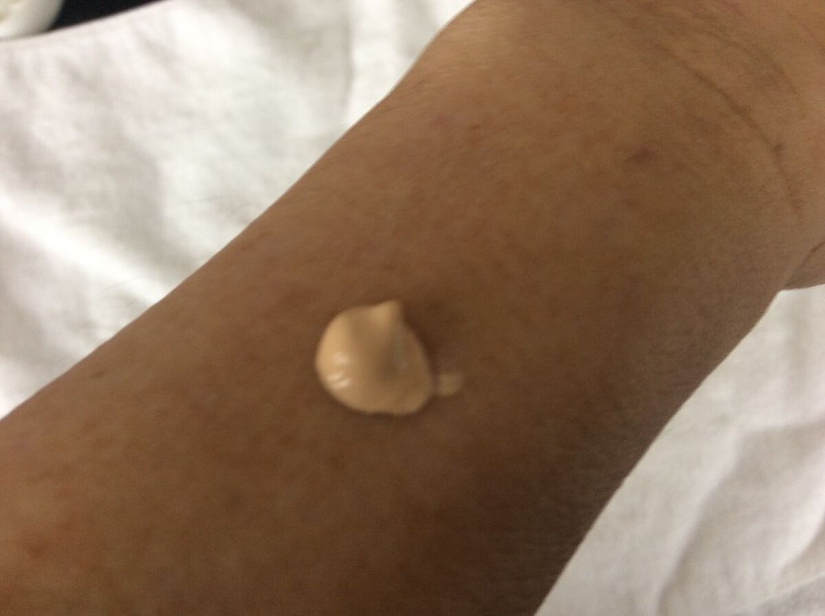 3番 ノーファンデ陶器肌トーンアップクリーム/numbuzin/化粧下地を使ったクチコミ(2枚目)