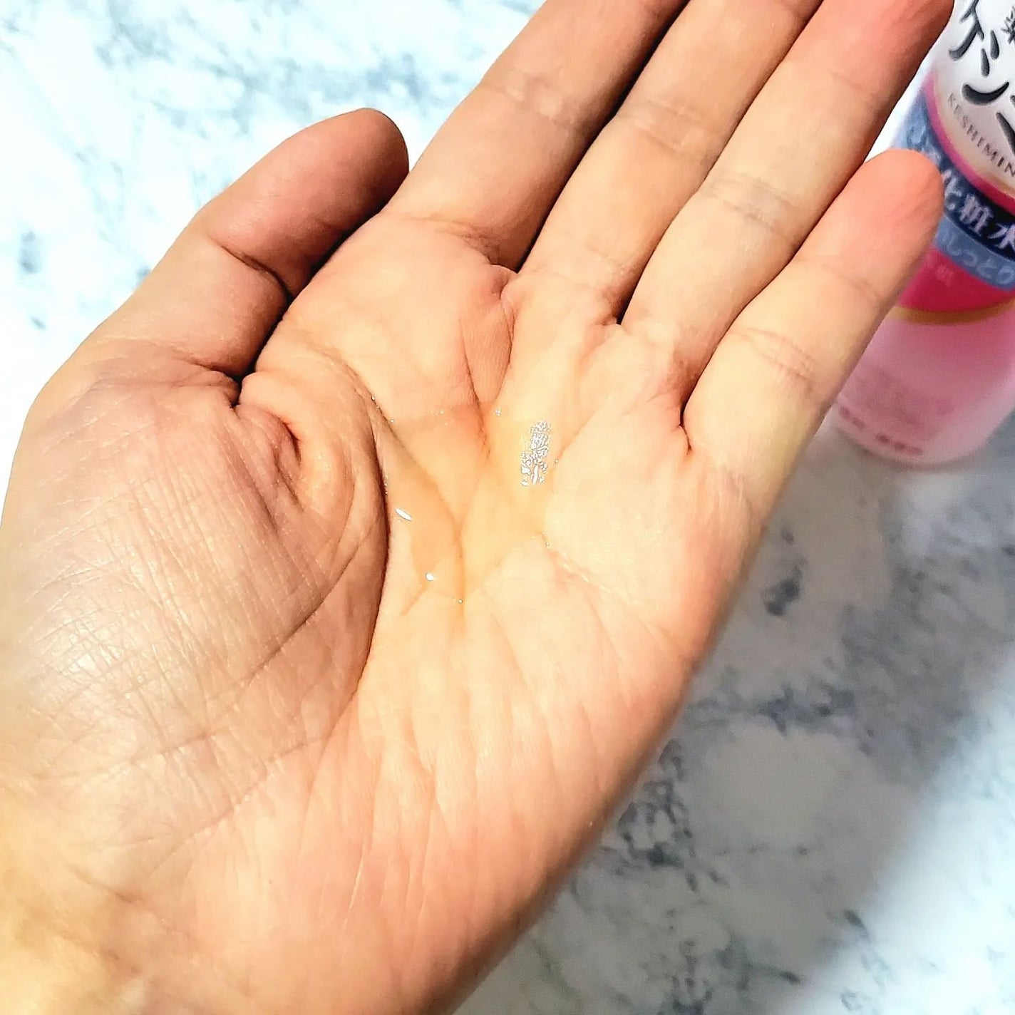 薬用ケシミン浸透化粧水 みずみずしいしっとり【医薬部外品】/ケシミン/化粧水を使ったクチコミ(4枚目)