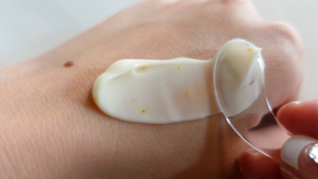 パーフェクトシー ビタクリーム/TIRTIR(ティルティル)/フェイスクリームを使ったクチコミ（3枚目）