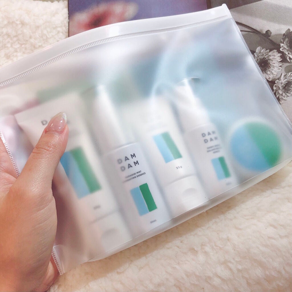 リトルワンダー リップアンドスキンバーム/DAMDAM/リップバームを使ったクチコミ(8枚目)