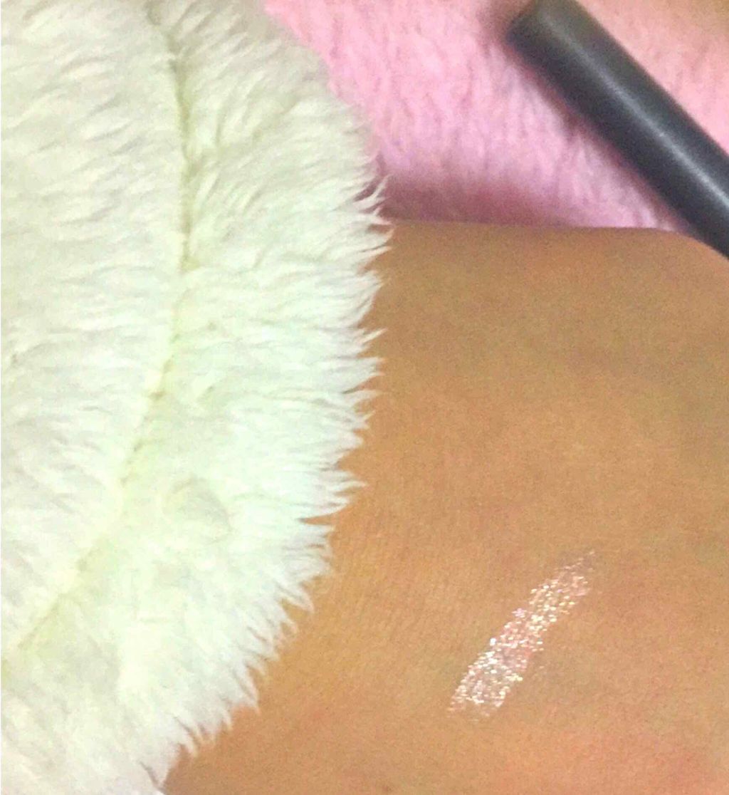 プレイ101 ブレンディングペンシル /ETUDE/スティックアイシャドウを使ったクチコミ(2枚目)