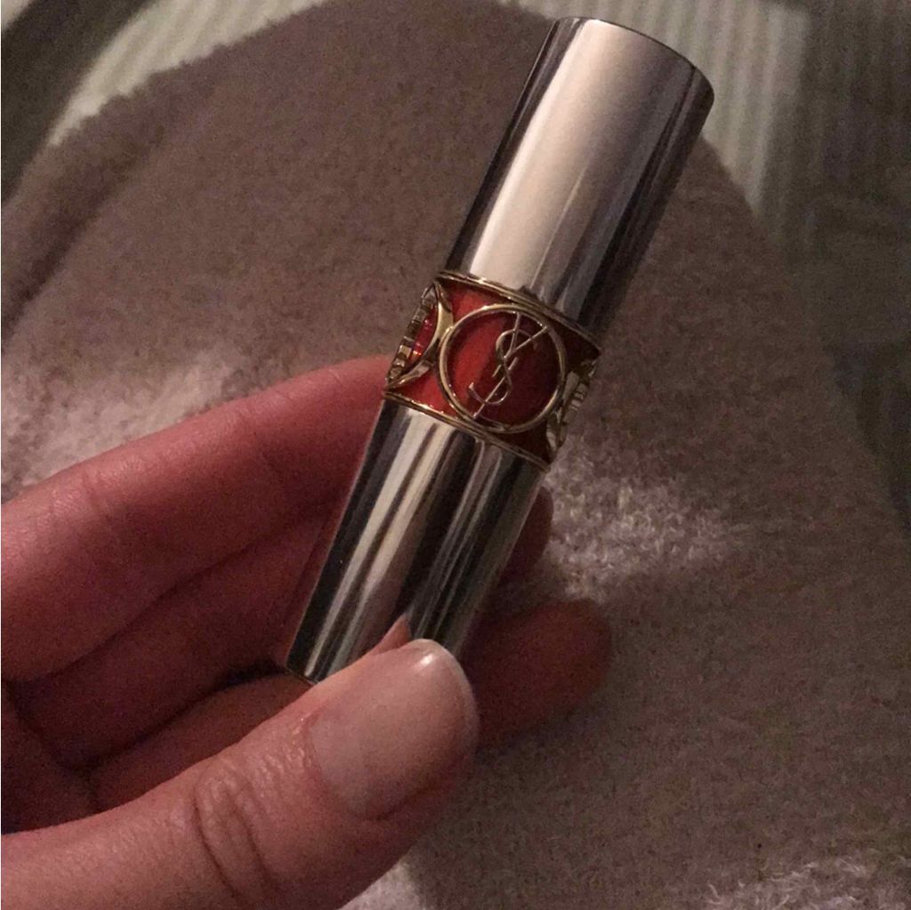 ルージュ ヴォリュプテ シャイン/YVES SAINT LAURENT BEAUTE/口紅を使ったクチコミ(1枚目)