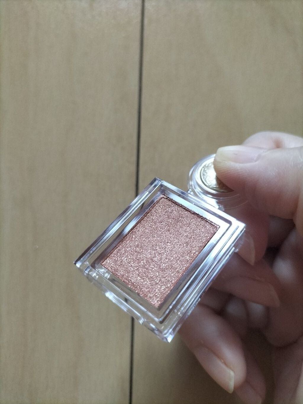 シャドーカスタマイズ/MAJOLICA MAJORCA/単色アイシャドウを使ったクチコミ(3枚目)