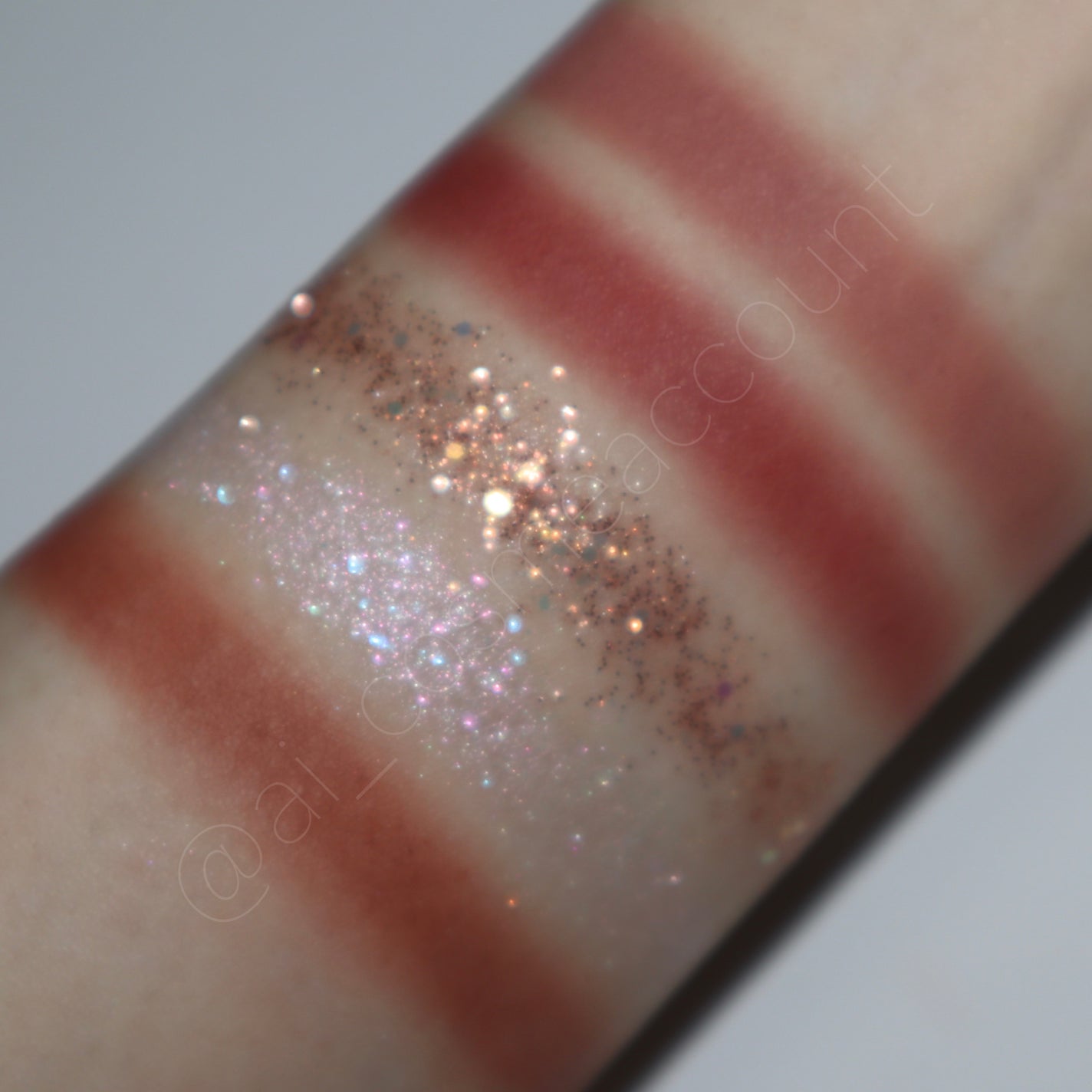 ニューデップスアイシャドウパレット/hince/アイシャドウパレットを使ったクチコミ(5枚目)