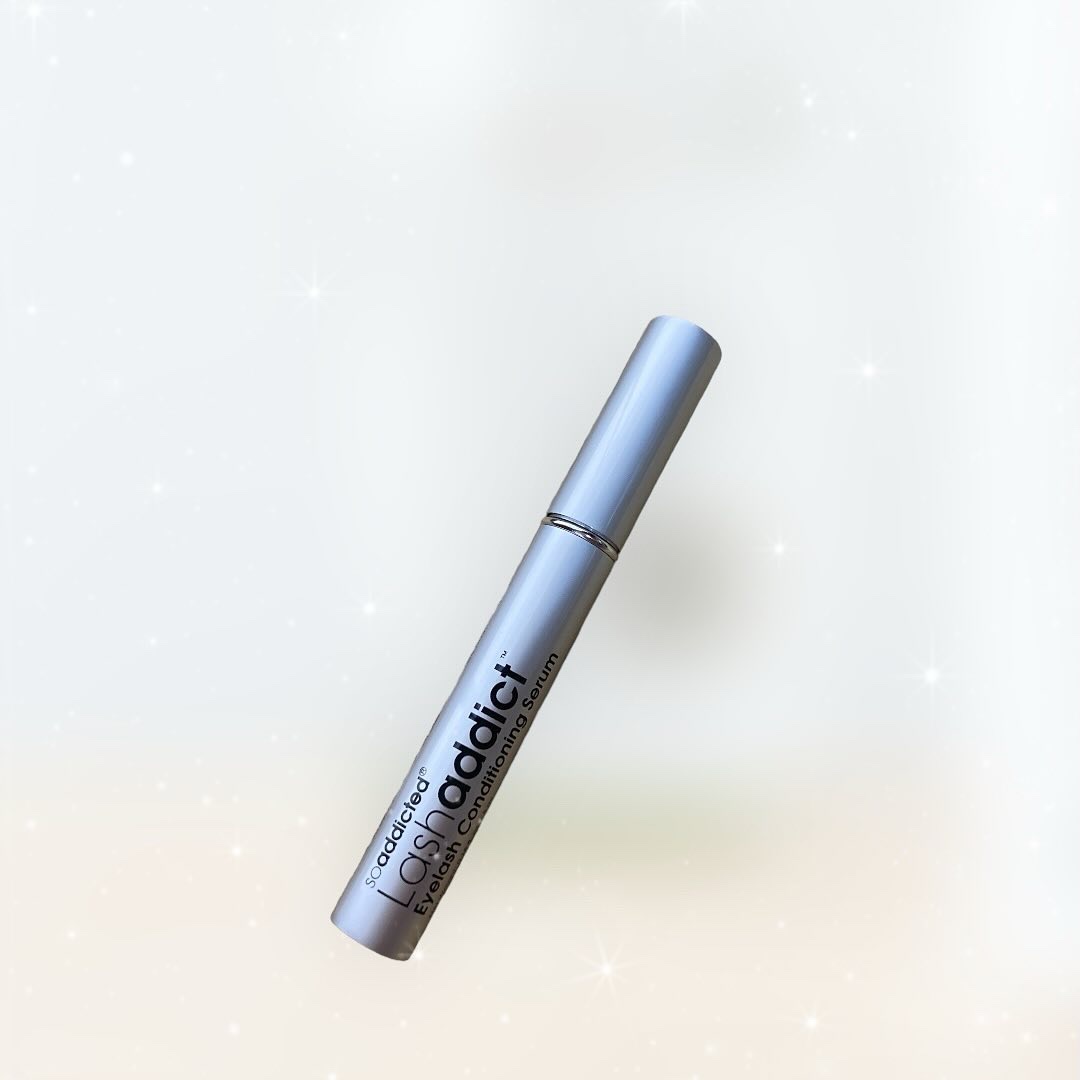 【soaddicted
ラッシュアディクト アイラッシュ
コンディショニングセラム】

パワフルなまつ毛美容液💕

まつげや毛根を活性化する💕

独自のナノペプチド複合体を含むため、
まつ毛にハリとコシを与え外観を強化💕

まつ毛に潤