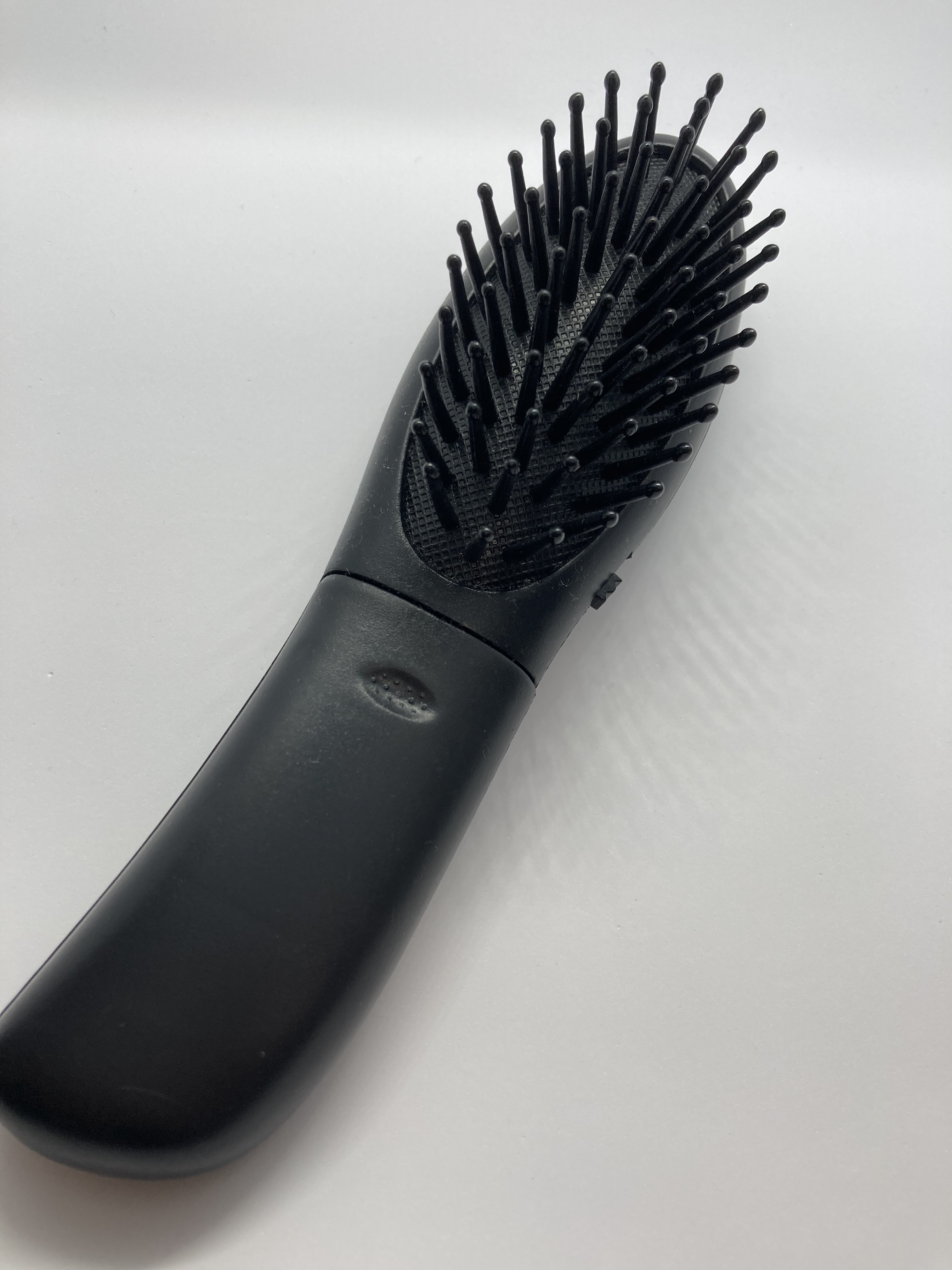 電動スタイリングブラシ/キャンドゥ/頭皮ケアを使ったクチコミ（3枚目）