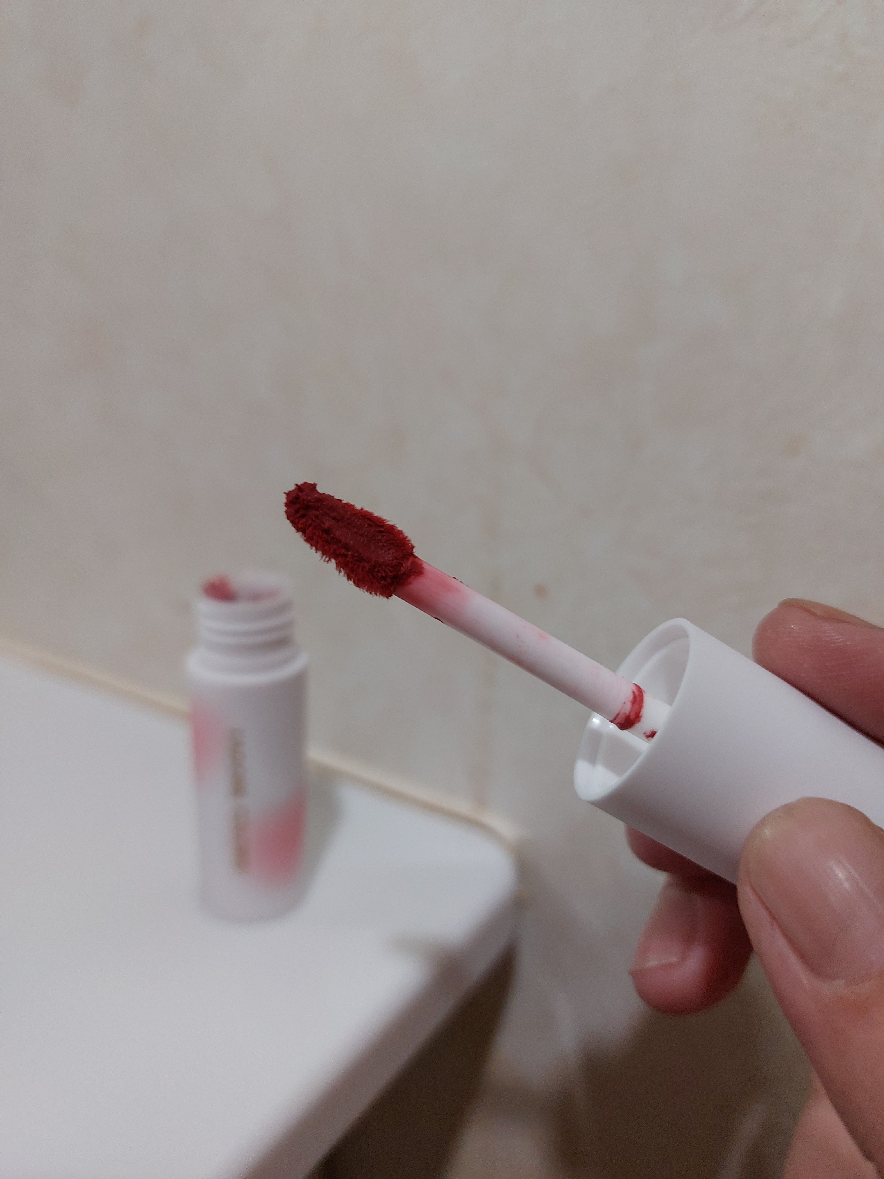 スフレマットリップ/L'adore Colors/口紅を使ったクチコミ（2枚目）