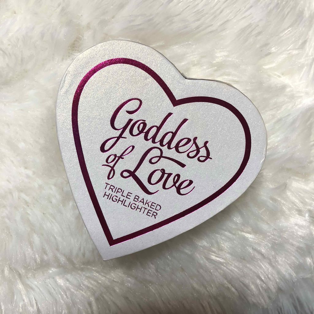 ハートハイライター ゴッデス オブ ラブ/MAKEUP REVOLUTION/パウダーハイライトを使ったクチコミ（1枚目）
