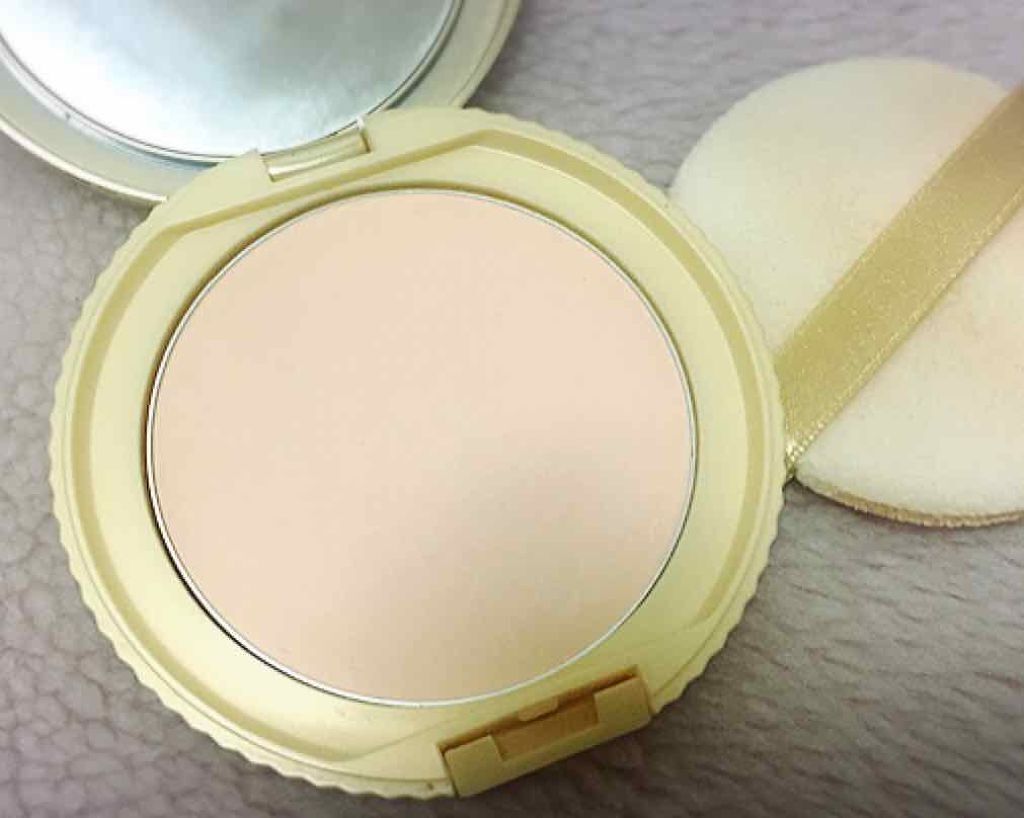 【旧品】マシュマロフィニッシュパウダー/キャンメイク/プレストパウダーを使ったクチコミ(2枚目)