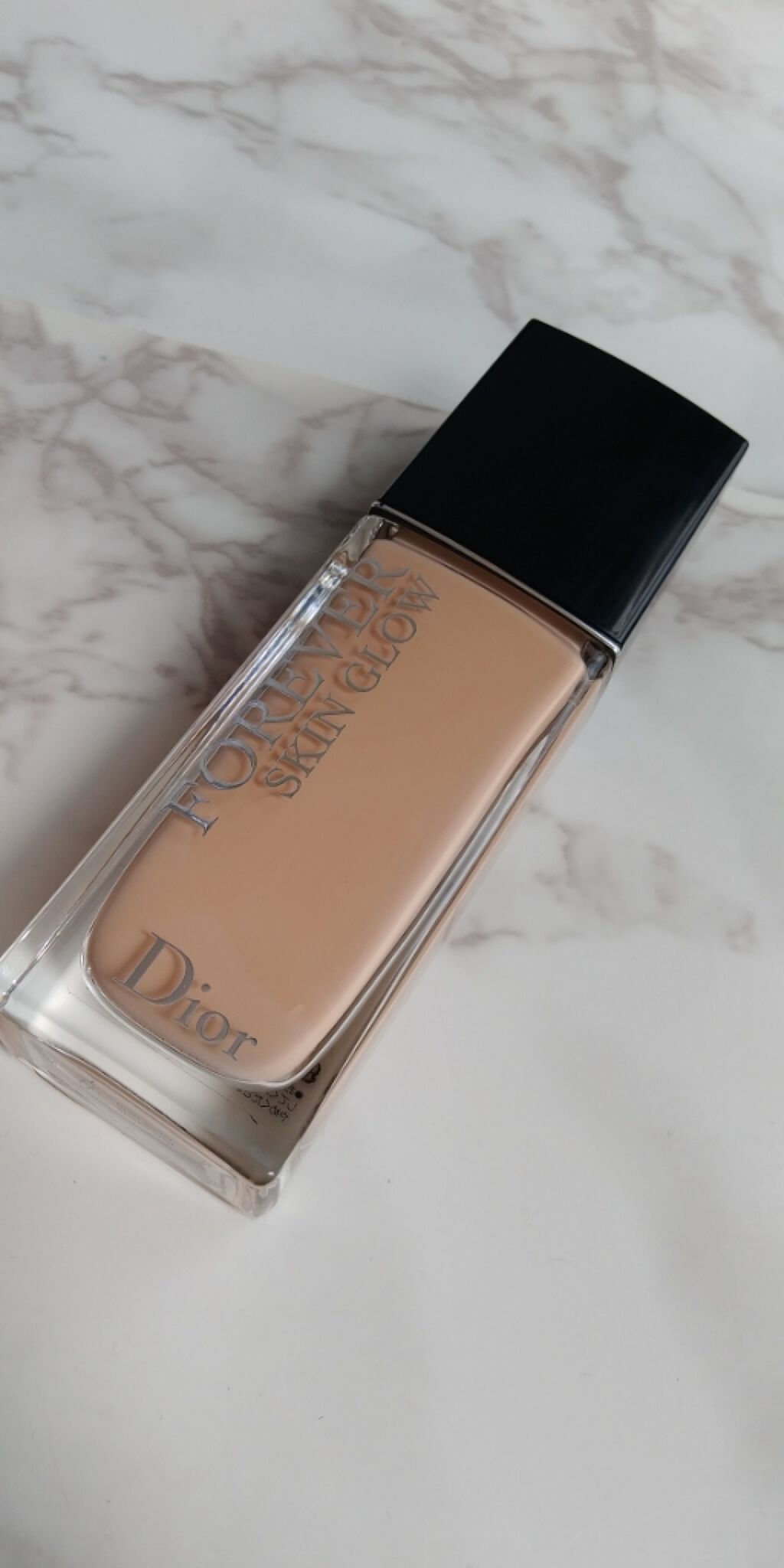 【旧】ディオールスキン フォーエヴァー フルイド グロウ/Dior/リキッドファンデーションを使ったクチコミ（1枚目）