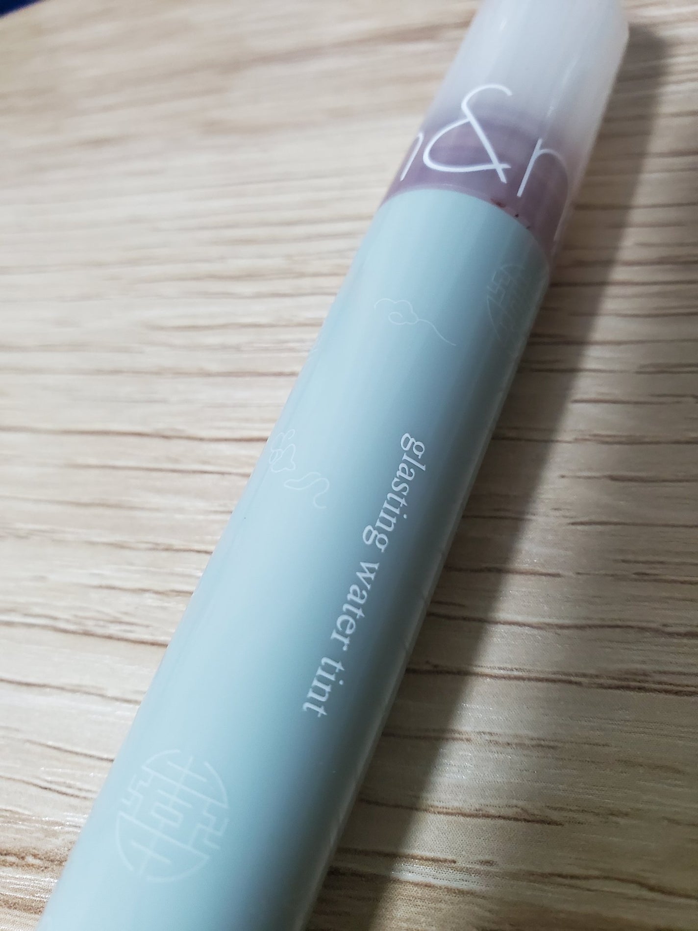 グラスティングウォーターティント 韓服エディション/rom&nd/リップティントを使ったクチコミ(1枚目)