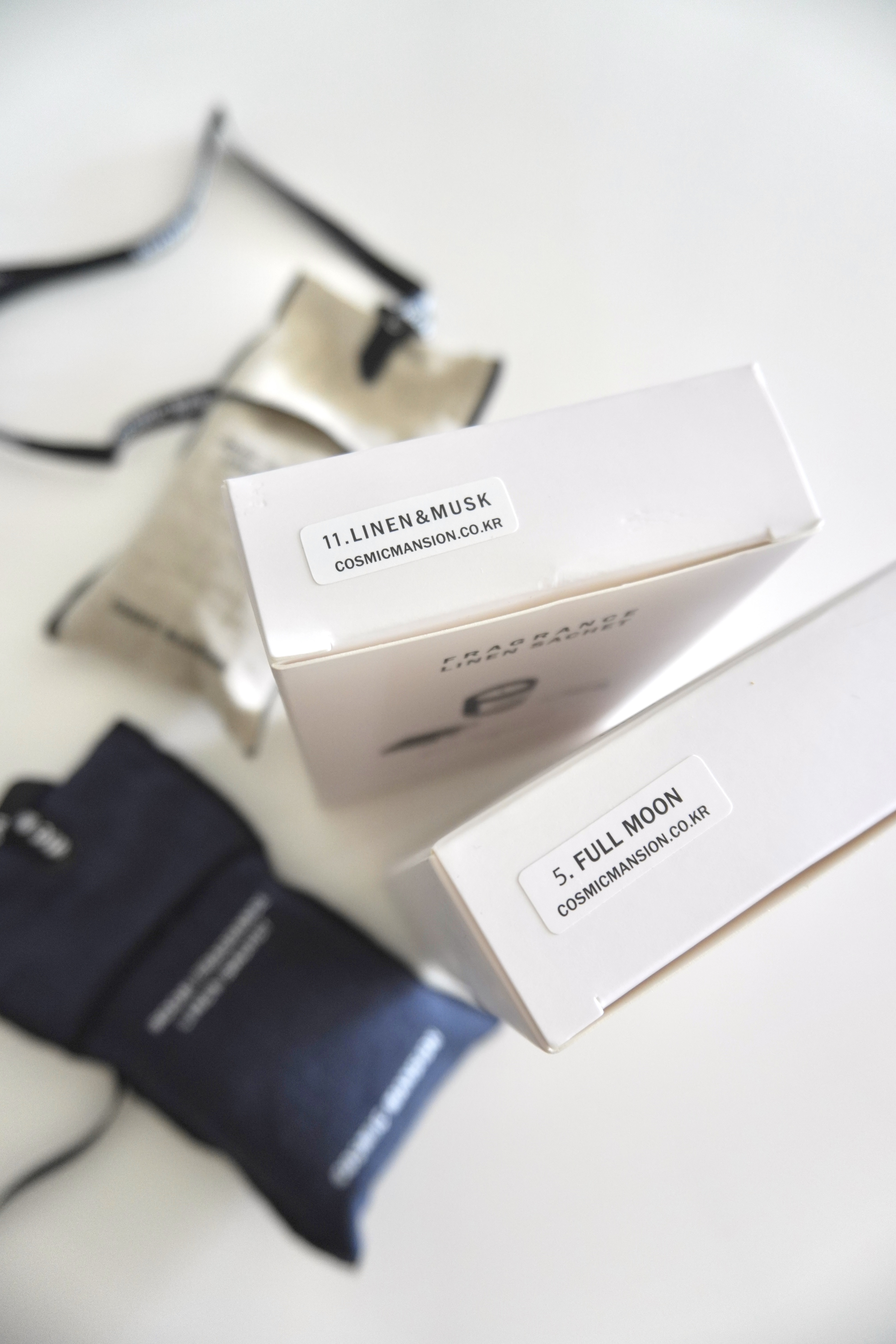 COSMIC MANSION ルームフレグランス リネンサシェ