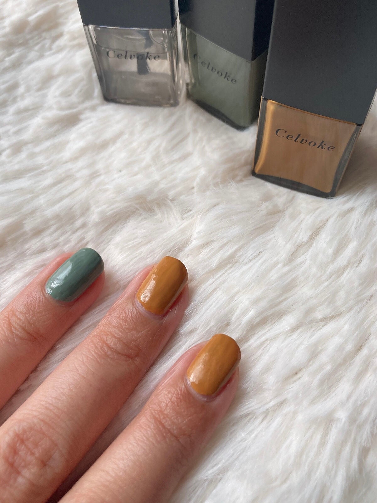 セルヴォーク クレイヴドネイルポリッシュ/Celvoke/マニキュアを使ったクチコミ(3枚目)