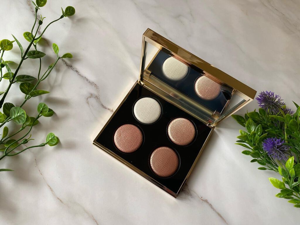 ゆう(・_・) on LIPS 「..🆕BOBBIBROWNPinkGlowLuxeEyeSha..」(1枚目)