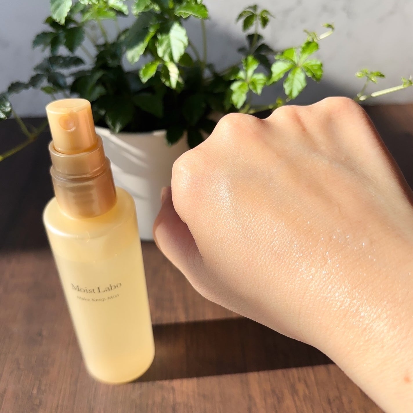 ケアナボーテ 毛穴肌メイクアップフィクサーVC/明色/ミスト状化粧水を使ったクチコミ(4枚目)