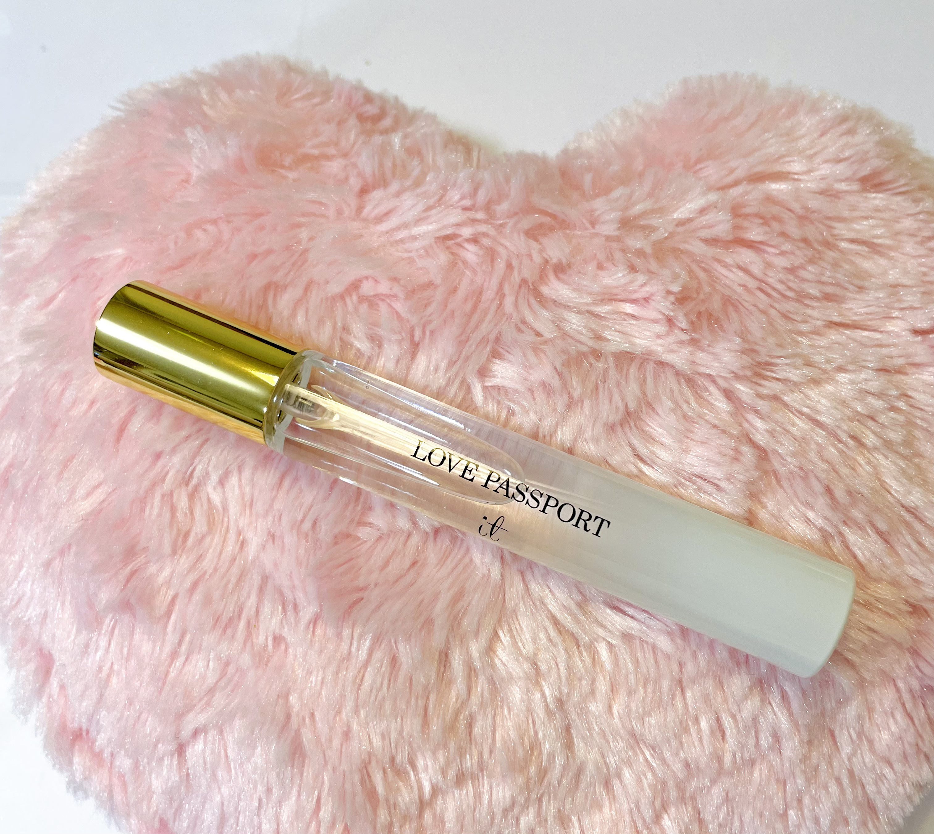 ラブパスポート イット オードパルファム MINI/ミニモアパフューム/香水(レディース)を使ったクチコミ（2枚目）