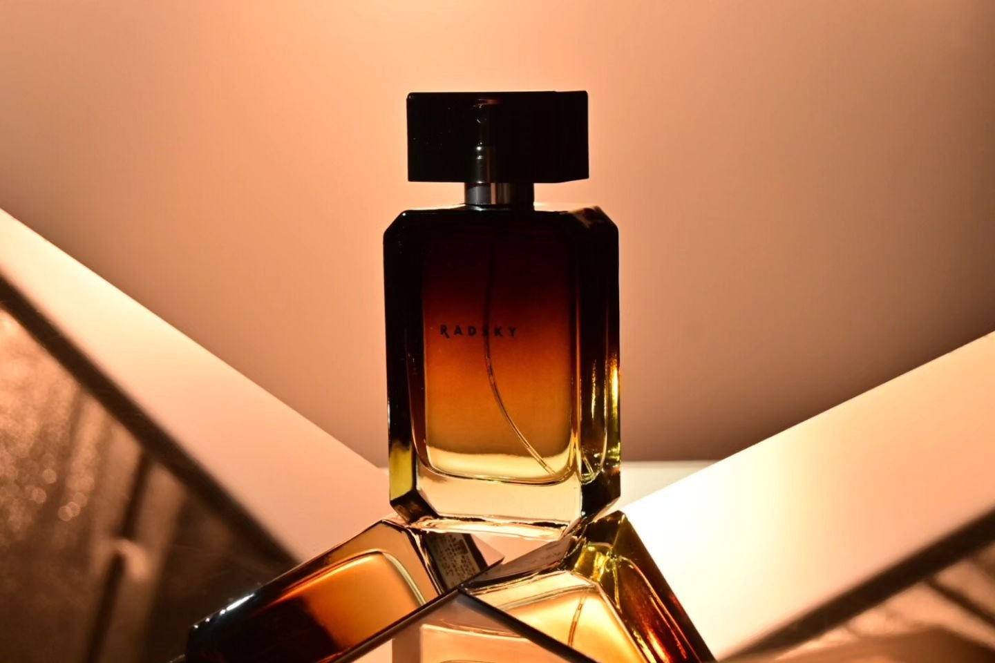 ラッドスカイ ゴールデンサンセット オードトワレ（N）/ラッドスカイ/香水(メンズ)を使ったクチコミ（1枚目）