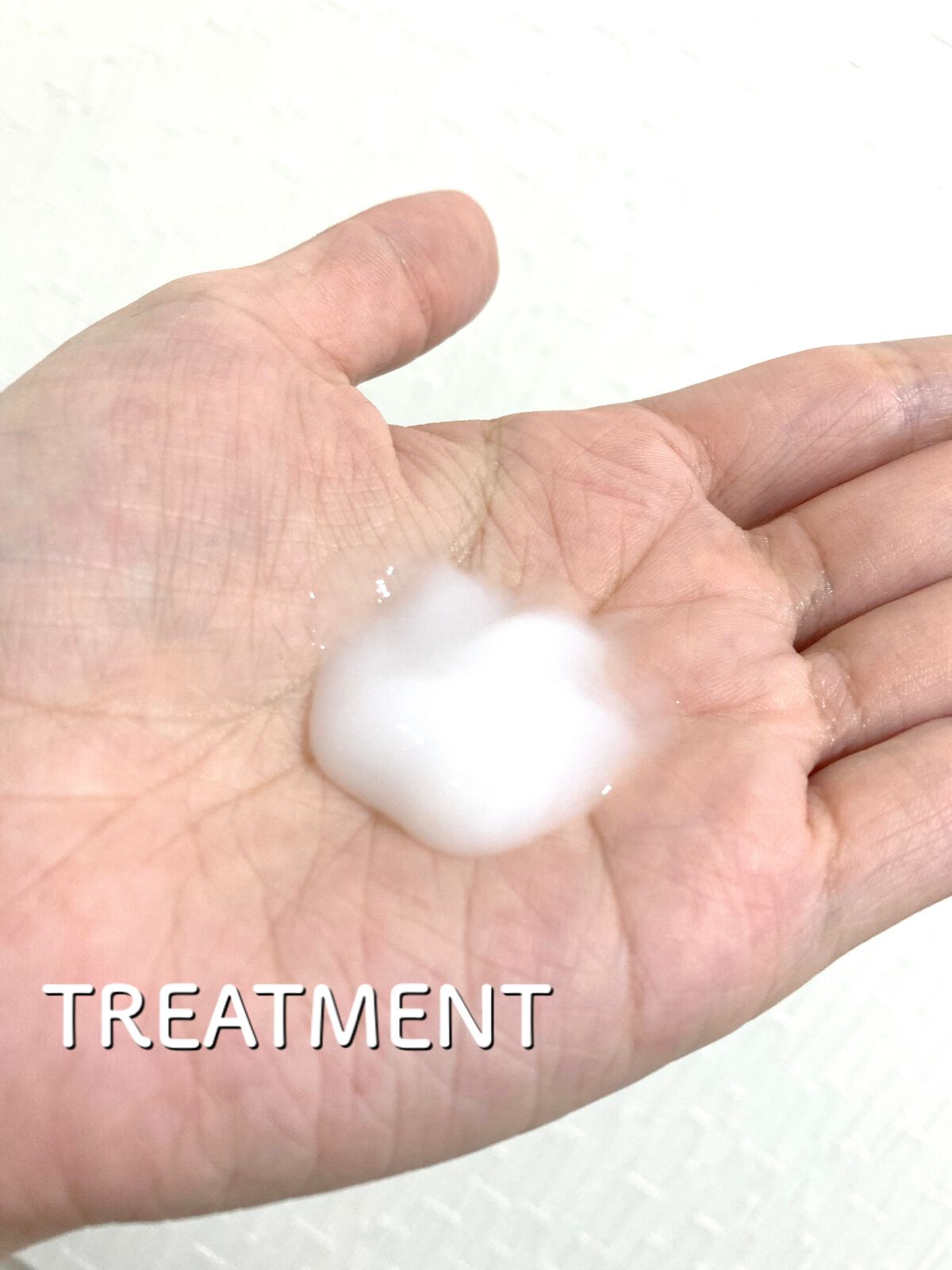 カームナイトリペアシャンプー／トリートメント/YOLU/市販シャンプーを使ったクチコミ（3枚目）