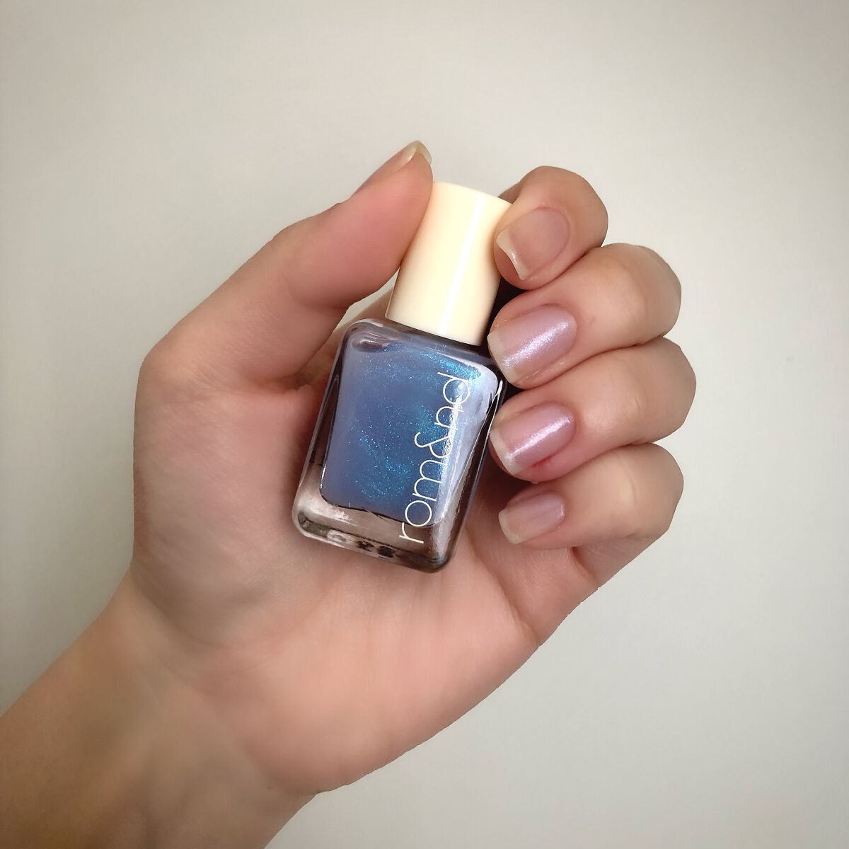 カラフルネイルズ/キャンメイク/マニキュアを使ったクチコミ(2枚目)