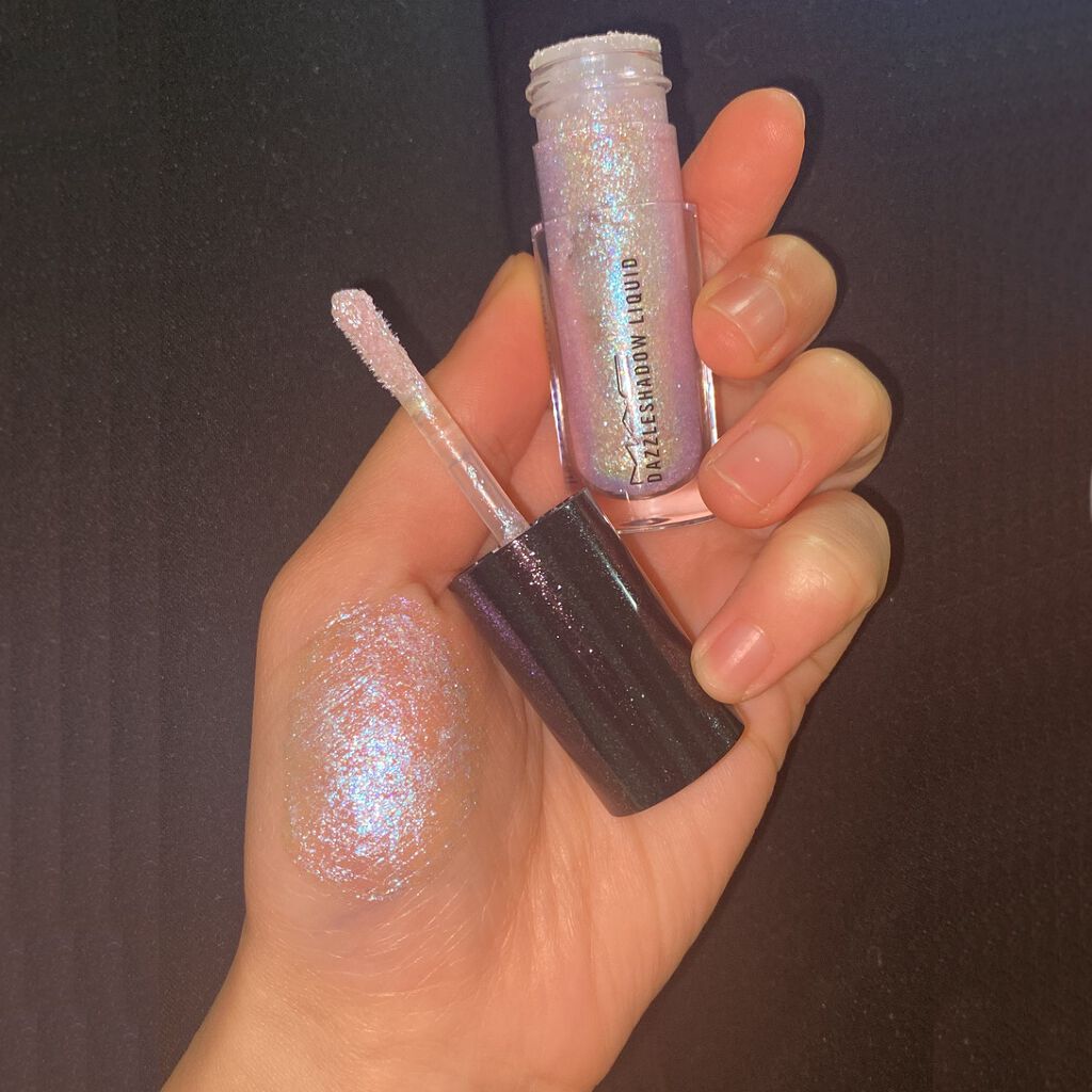 ダズルシャドウ リキッド/M・A・C/リキッドアイシャドウを使ったクチコミ(3枚目)