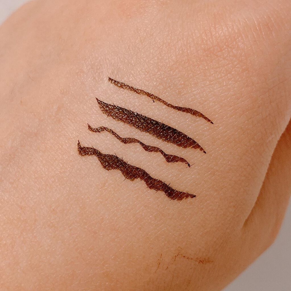 ラッシュセラムインアイライナー/アヴァンセ/リキッドアイライナーを使ったクチコミ（3枚目）