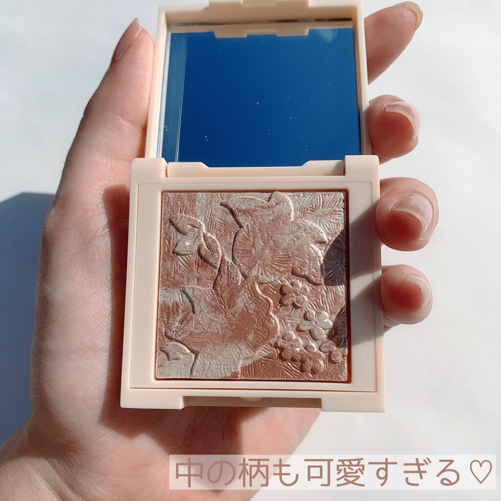 ミニハイライティングパウダー/BOBBI BROWN/パウダーハイライトを使ったクチコミ（2枚目）