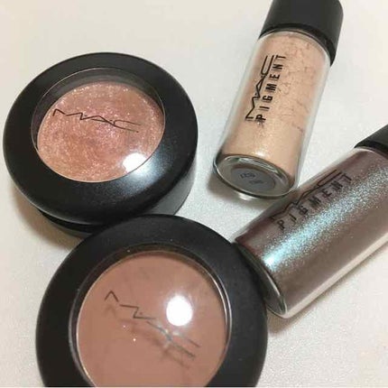 スモール アイシャドウ/M・A・C/単色アイシャドウを使ったクチコミ(1枚目)