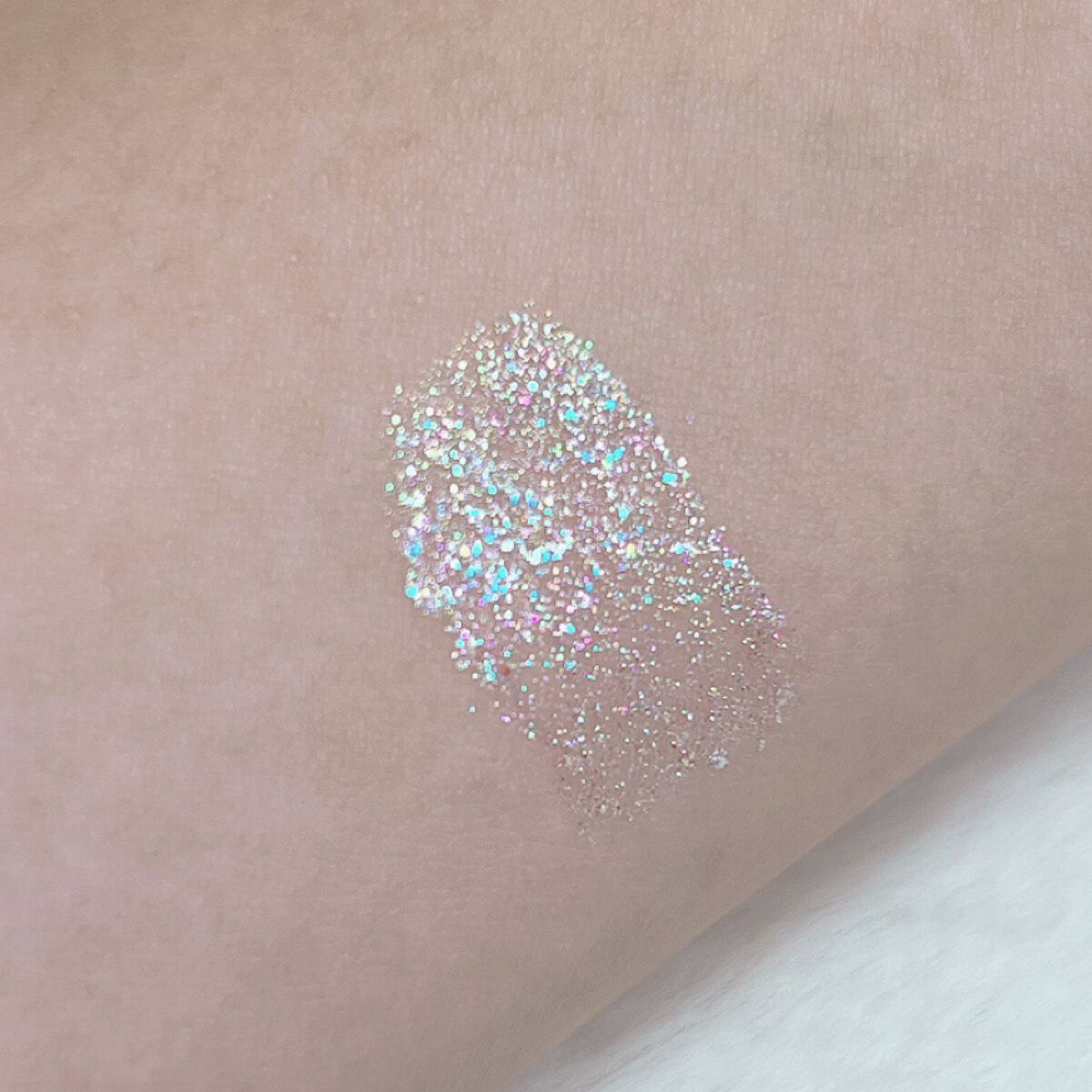 ライトキャッチャーリキッドグリッター/Flynn/グリッターを使ったクチコミ（2枚目）