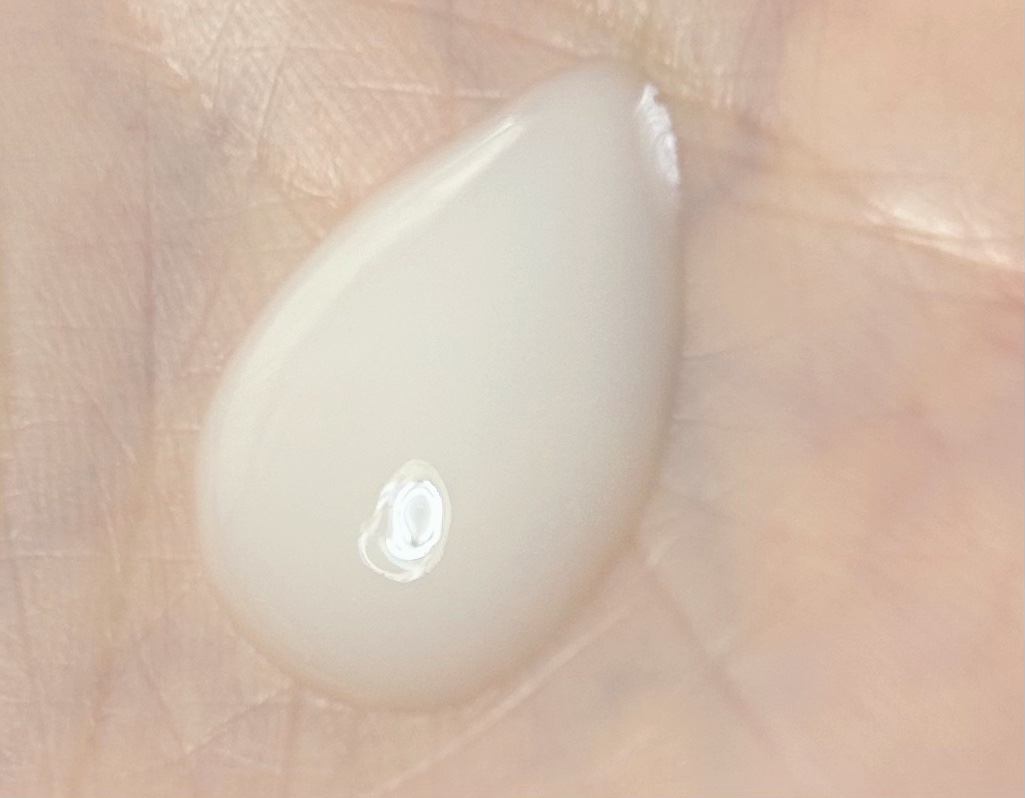 モイスト ミルクエッセンス/リッツ/乳液を使ったクチコミ（2枚目）