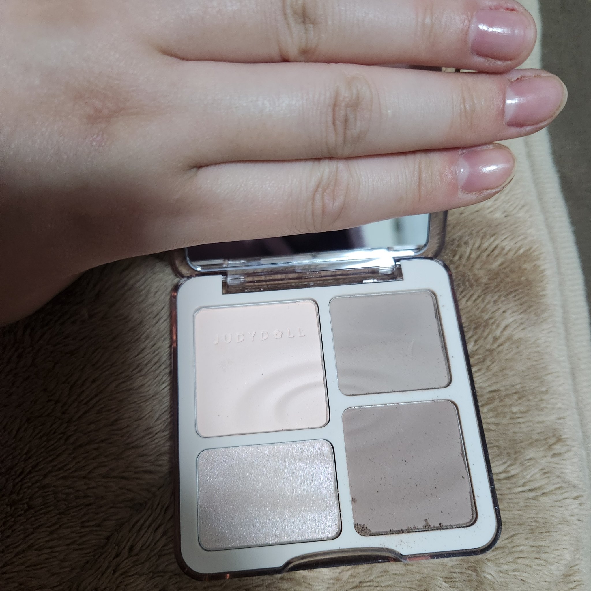 JUDYDOLL メリハリマスターパレット/JUDYDOLL/パウダーハイライトを使ったクチコミ（3枚目）
