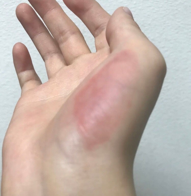 Dive Water Tint/Flynn/口紅を使ったクチコミ(4枚目)