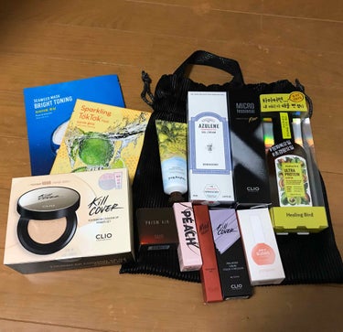 くろねこ on LIPS 「楽天で買ったCLIOの福袋が今日届きました！コスメの福袋も初だ..」（1枚目）