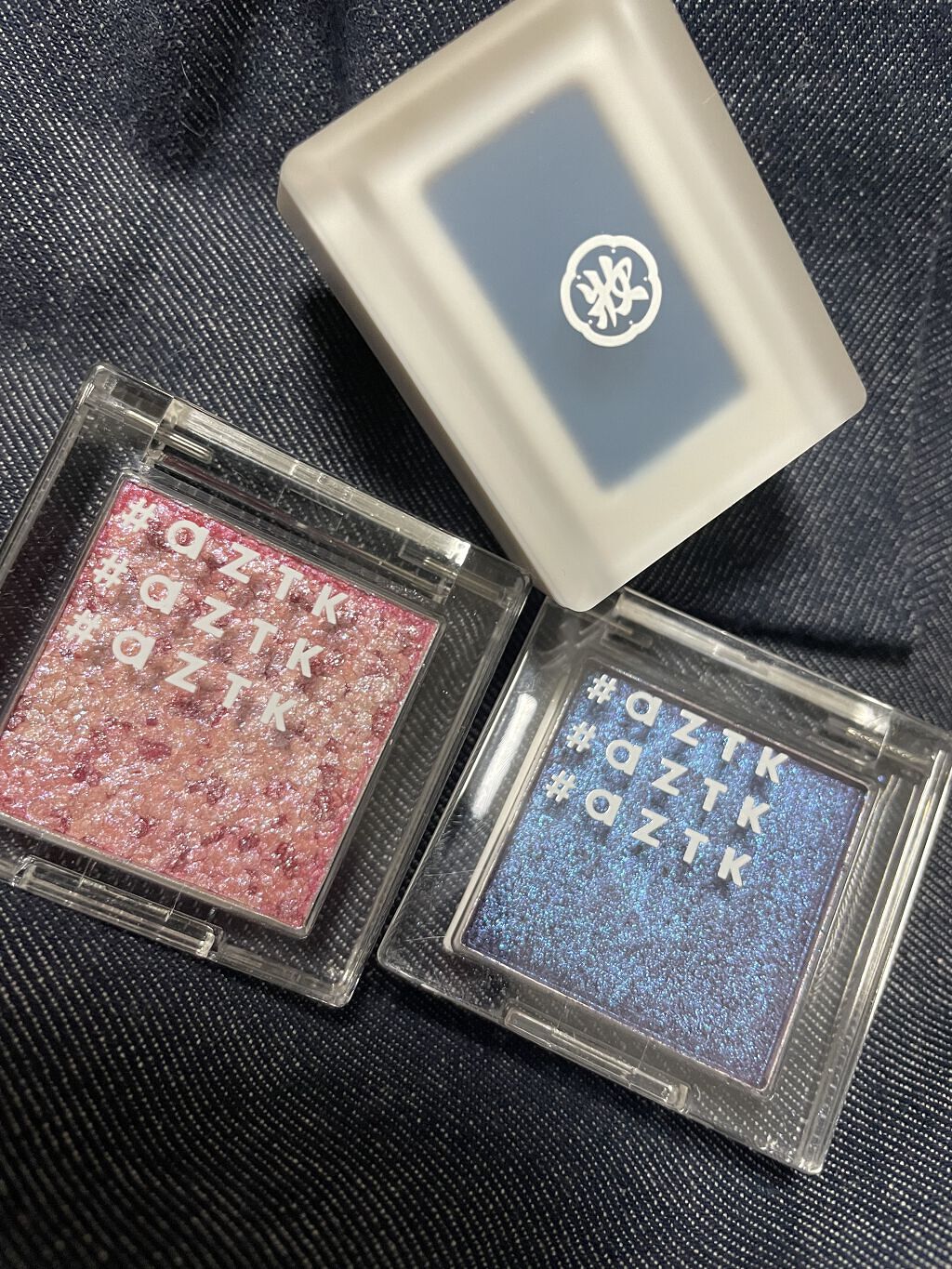 麻雀アイシャドウ 蘭【ラン】ピーコックブルー/和粧/単色アイシャドウを使ったクチコミ（1枚目）